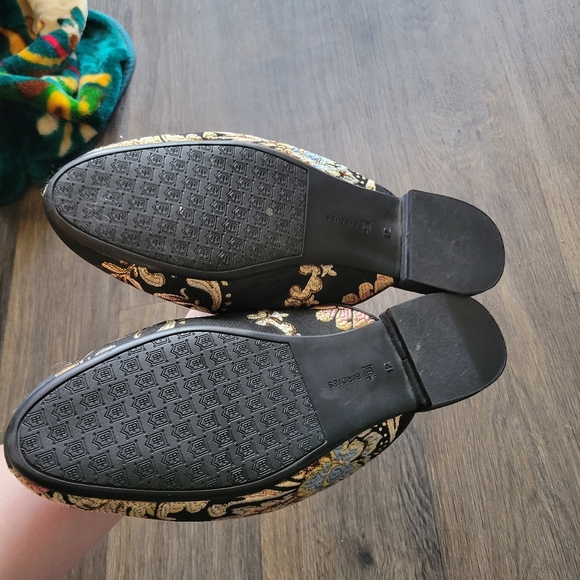 Birdies Black Floral Mules - Picture 3 of 4